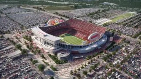 卡佩罗揭秘：英超抢购中锋大战在即，西甲紧随其后，意甲沦为最后争夺战场！