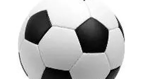 皇马两年奋斗终落空！切尔西与皇马争抢巨星之战，英超悍将高额合同归属揭晓？